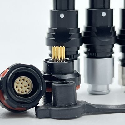Connettori circolari elettrici industriali a spinta e trazione certificati UL SF6 5000 ciclo